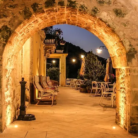 Terra Del Sole Ibla Alojamento de Acomodação e Pequeno-almoço Ragusa