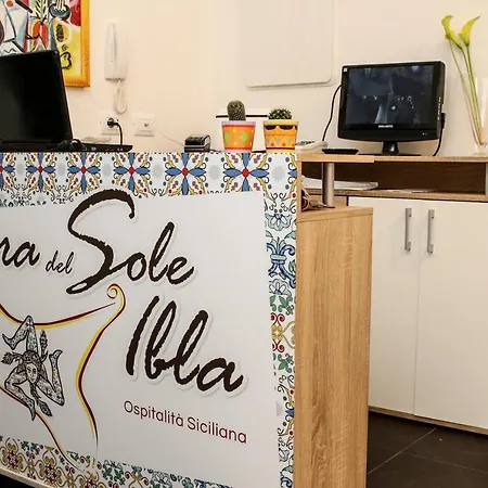 Alojamento de Acomodação e Pequeno-almoço Terra Del Sole Ibla 4*