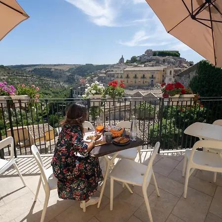 住宿加早餐酒店 Terra Del Sole Ibla