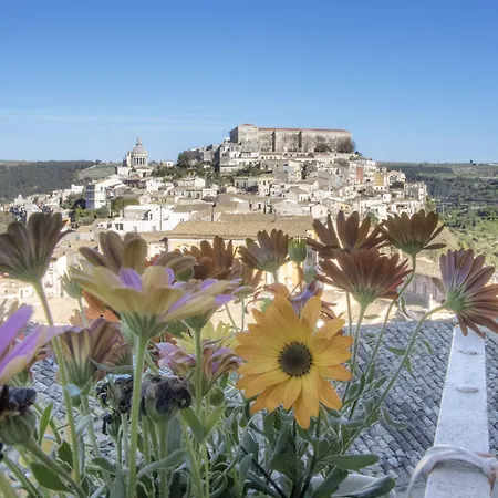 Terra Del Sole Ibla - Panoramic 4*