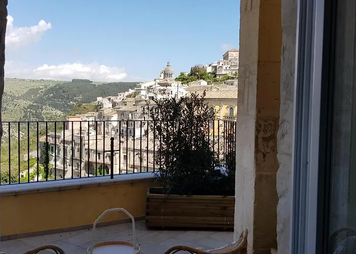 Bed & Breakfast Terra Del Sole Ibla 4*